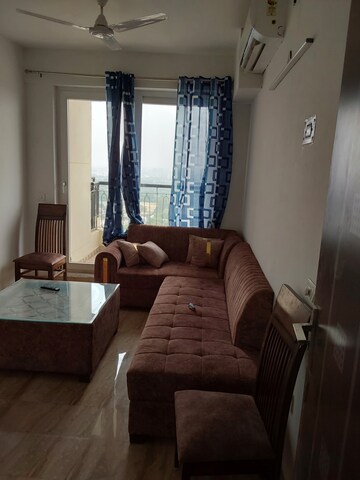 2 BHK Apartment For Rent in Ansal Royal Heritage, Sector 70