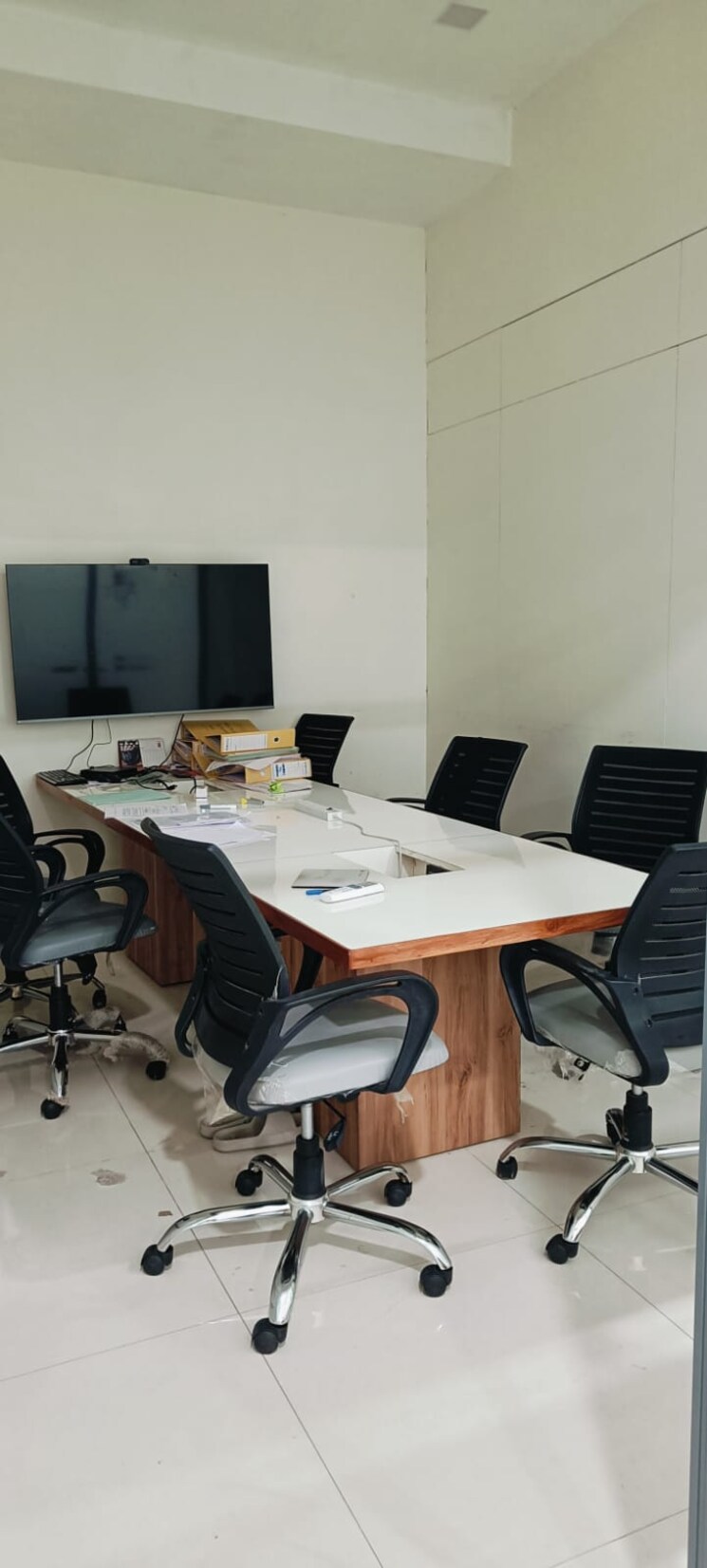 Team Area, ratnanjali-square Commercial Office Space 3200 Sq.Ft. In Jodhpur Ahmedabad 9747035