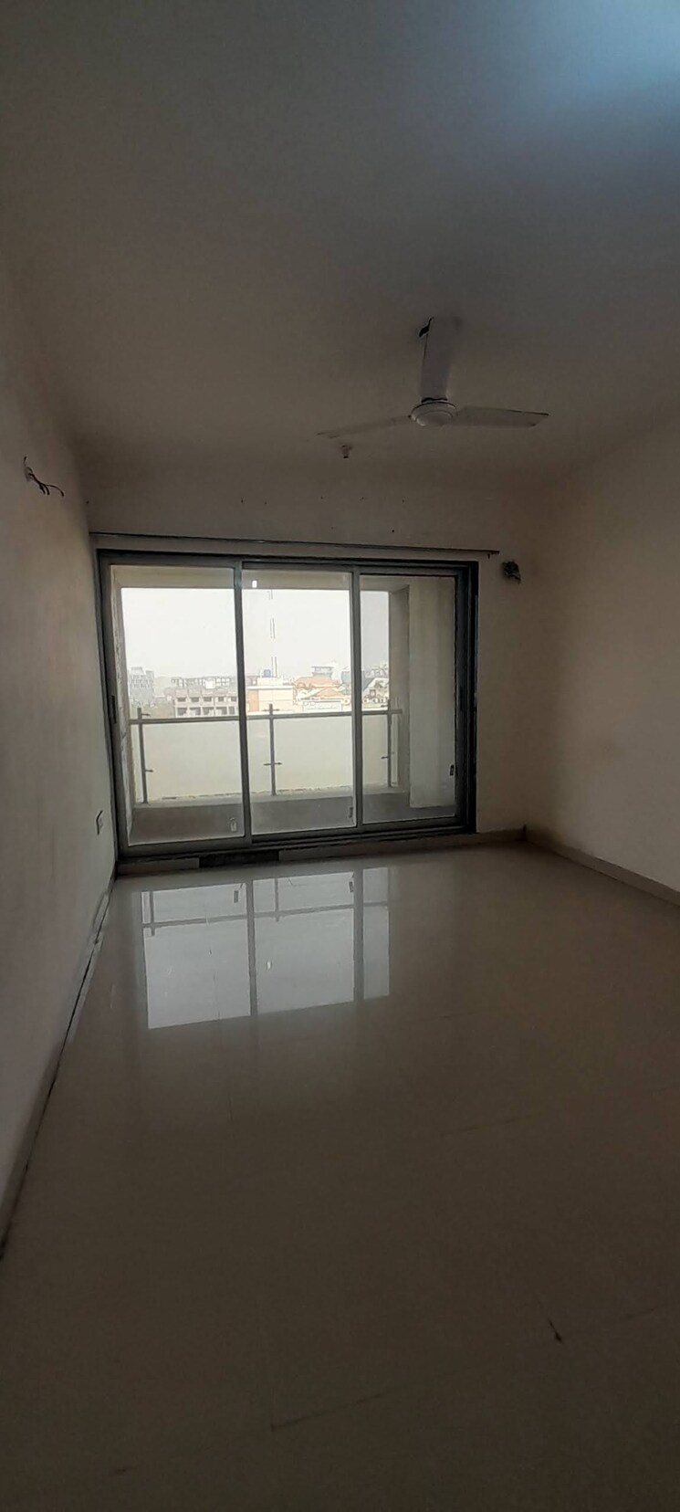 Room, pachpedi naka 3 Bedroom 1950 Sq.Ft. Apartment In Pachpedi Naka Raipur 9747176