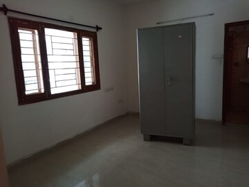 Room in 3 BHK Apartment at Patels Golf Links, Yapral – for Sale