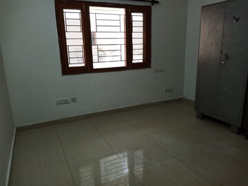 Room in 3 BHK Apartment at Patels Golf Links, Yapral – for Sale
