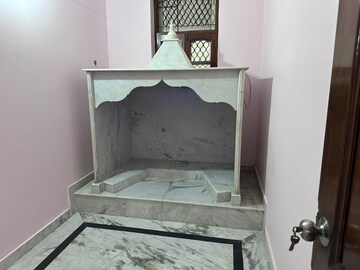 Bedroom in 5 BHK Independent House at Sector 41 – for Sale