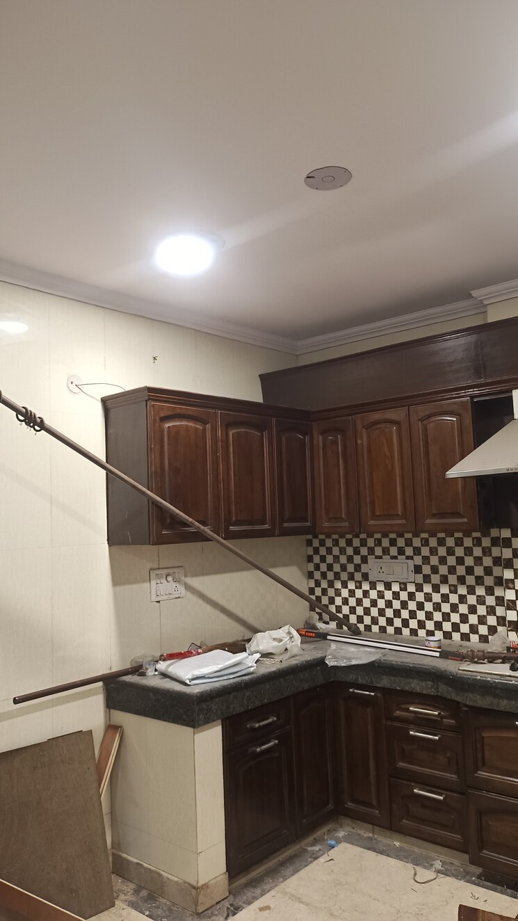 Kitchen, new rajinder nagar 3 Bedroom 1870 Sq.Ft. Builder Floor In New Rajinder Nagar Delhi 9747623