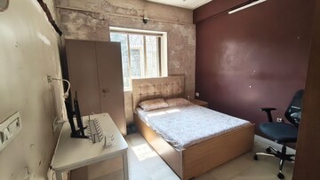 Living Room in 2 BHK Apartment at Mahim West – for Rent