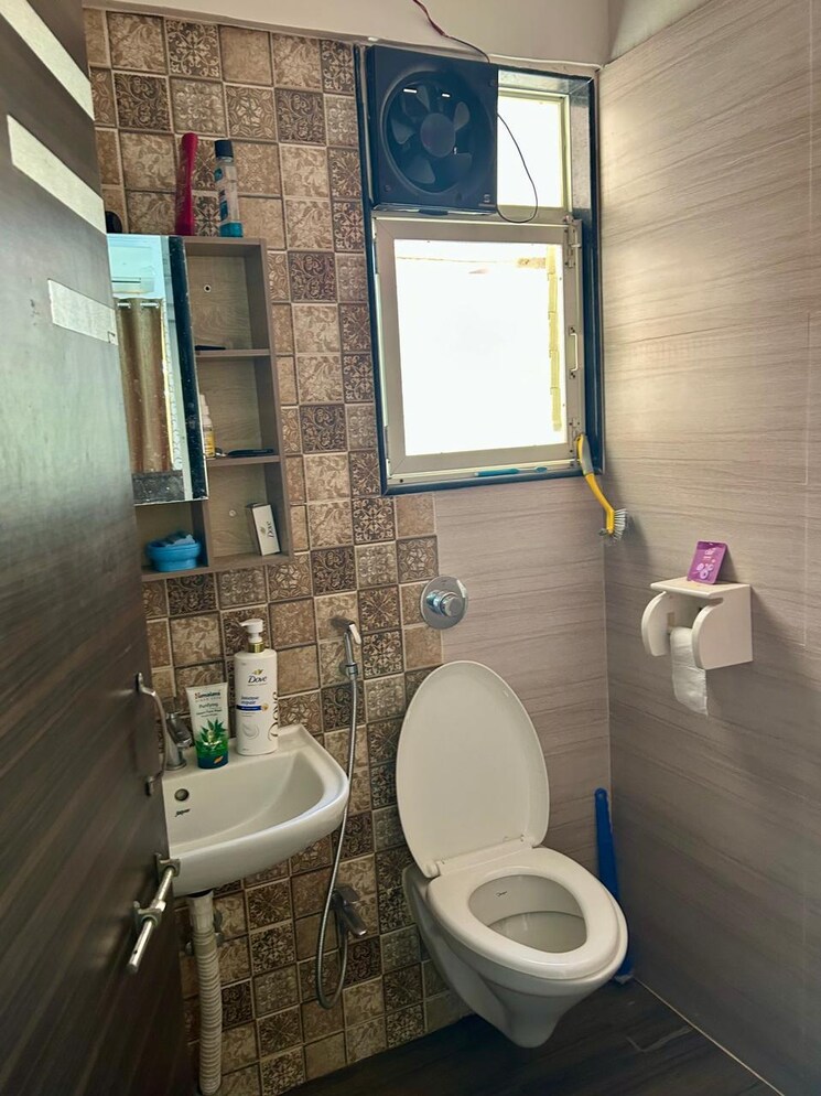 Bathroom, gk-silverland-residency-phase-3 2 Bedroom 580 Sq.Ft. Apartment In Ravet Pune 9747964