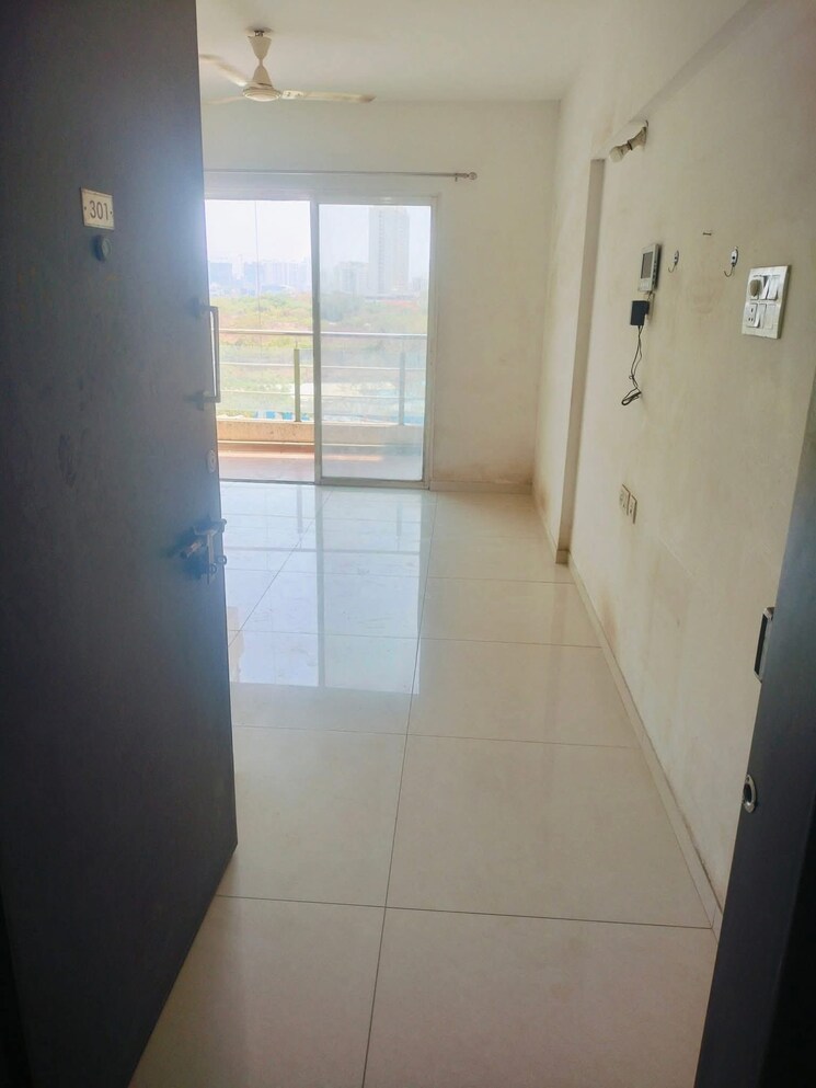 Bathroom, kolte-patil-xenia 1 Bedroom 625 Sq.Ft. Apartment In Kharadi Pune 9747988