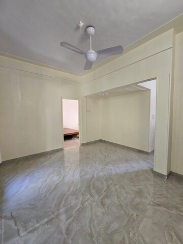 Room in 1 BHK Apartment at Bandra West – for Rent
