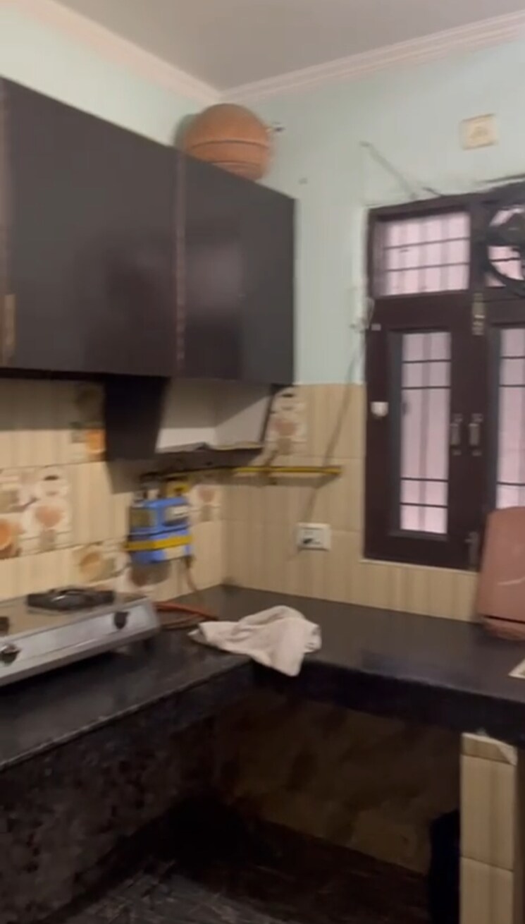 Kitchen, vaishali sector 2 1 Bedroom 500 Sq.Ft. Builder Floor In Vaishali Sector 2 Ghaziabad 9748023