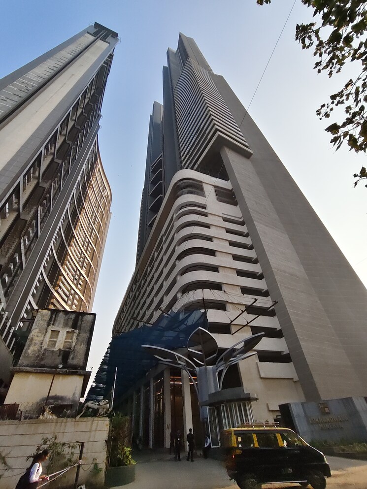 Exterior View, lokhandwala-minerva-mahalaxmi 3.5 Bedroom 1550 Sq.Ft. Apartment In Mahalaxmi Mumbai 9748091