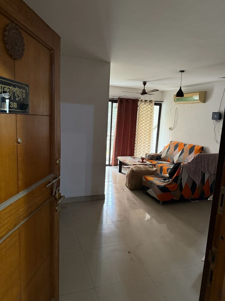 Kitchen, shrachi-greenwood-sonata 3 Bedroom 1300 Sq.Ft. Apartment In Rajarhat New Town Kolkata 9745740