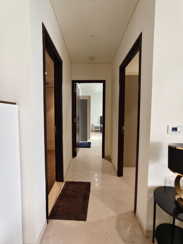 Building Lobby in 3.5 BHK Apartment at Lokhandwala Minerva Mahalaxmi, Mahalaxmi – for Rent