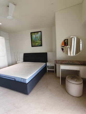 Bathroom in 3.5 BHK Apartment at Lokhandwala Minerva Mahalaxmi, Mahalaxmi – for Rent