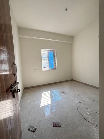 Room in 1 BHK Apartment at Kondapur – for Rent