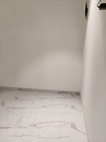 Room in 1 BHK Apartment at Prabhat Residency Santacruz, Santacruz East – for Sale