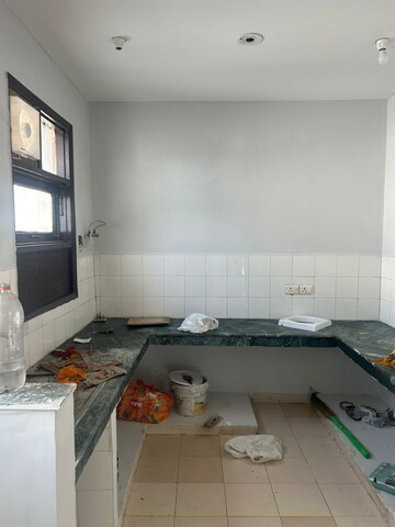 Kitchen in 3 BHK Apartment at Omaxe Heights, Sector 86 – for Rent