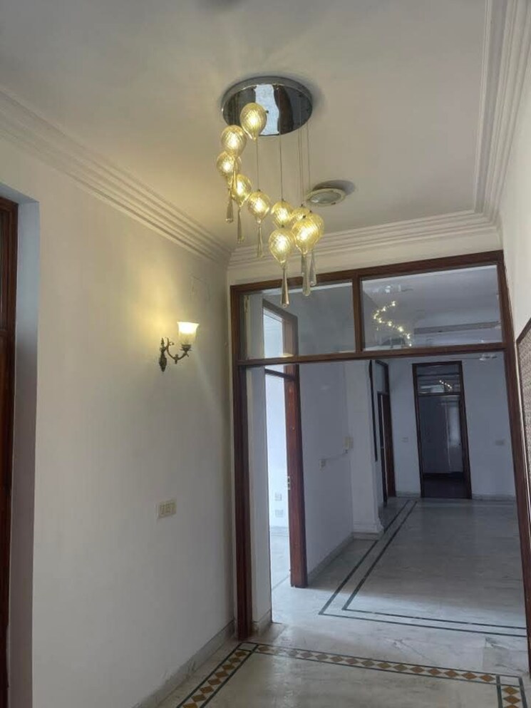 undefined, saket 4 Bedroom 2200 Sq.Ft. Apartment In Saket Delhi 9748109