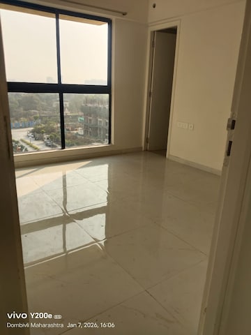Room in 1.5 BHK Apartment at Runwal Gardens, Dombivli East – for Sale