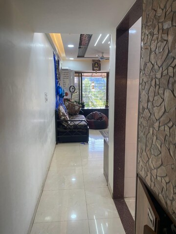 Room in 2 BHK Apartment at Jasmine Tower, Vasant Vihar – for Rent