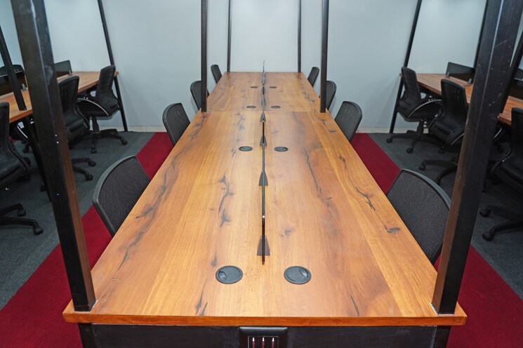 Team Area, zion-z-one Commercial Office Space 3370 Sq.Ft. In Bodakdev Ahmedabad 9748262