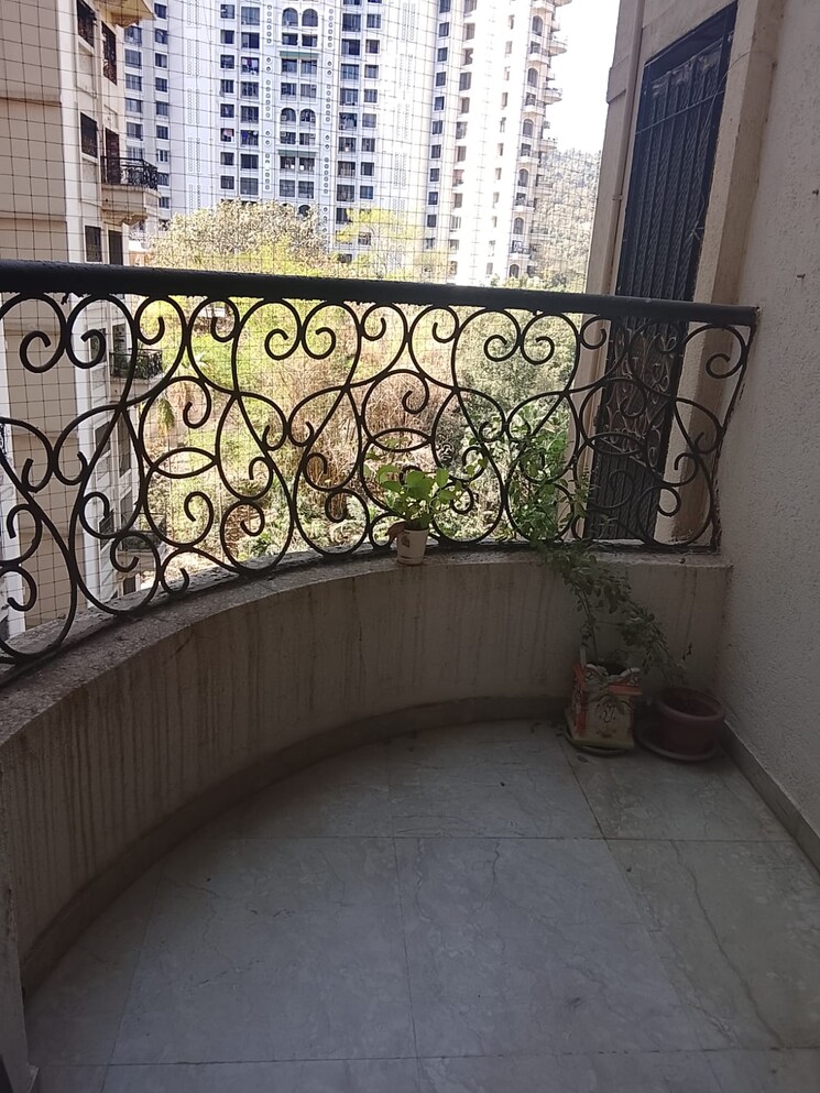 Balcony, neelkanth-heights-shivai-nagar 2 Bedroom 760 Sq.Ft. Apartment In Shivai Nagar Thane 9748295