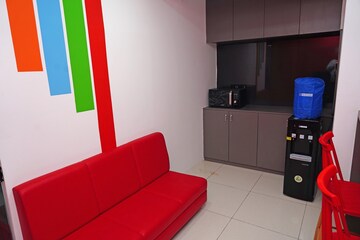 Furnished Amenities in  Office Space at Zion Z One, Bodakdev – for Rent