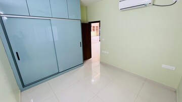 Room in 3 BHK Apartment at Prestige Tranquil, Kokapet – for Rent