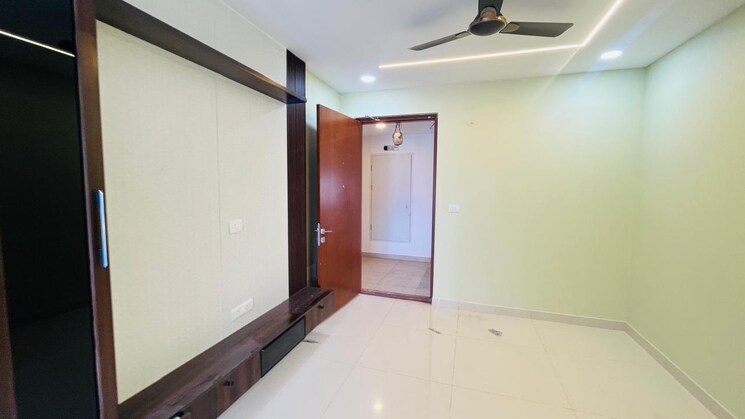 Room, prestige-tranquil 3 Bedroom 1745 Sq.Ft. Apartment In Kokapet Hyderabad 9748409