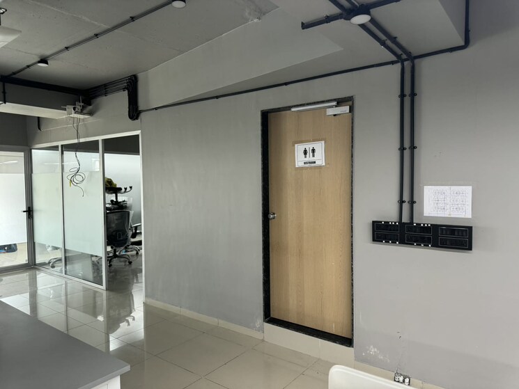 undefined, shilp-corporate-park Commercial Office Space 4207 Sq.Ft. In Bodakdev Ahmedabad 9748450