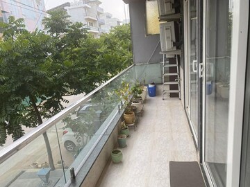 Balcony in 3 BHK Apartment at Ardee City, Sector 52 – for Rent