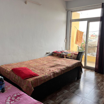 Bedroom in  Pg at Gomti Nagar – for Rent
