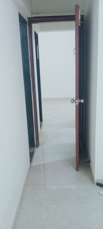 1 BHK Apartment For Rent in Bindra Complex, Andheri East