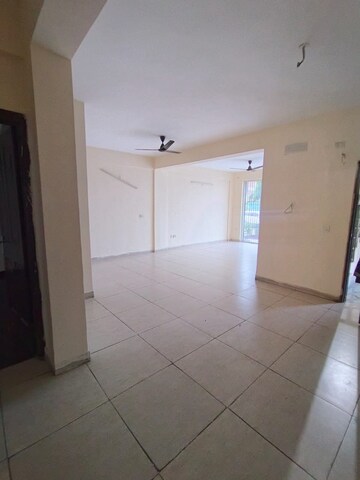 Bathroom in 2.5 BHK Builder Floor at Wave Prime Floors, Wave City – for Rent