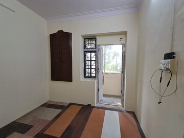 Room in  Office Space at Anand CHS Andheri East, Andheri East – for Rent