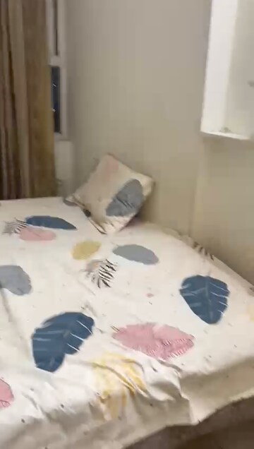 Master Bedroom in 2 BHK Apartment at BPTP Princess Park, Sector 86 – for Rent