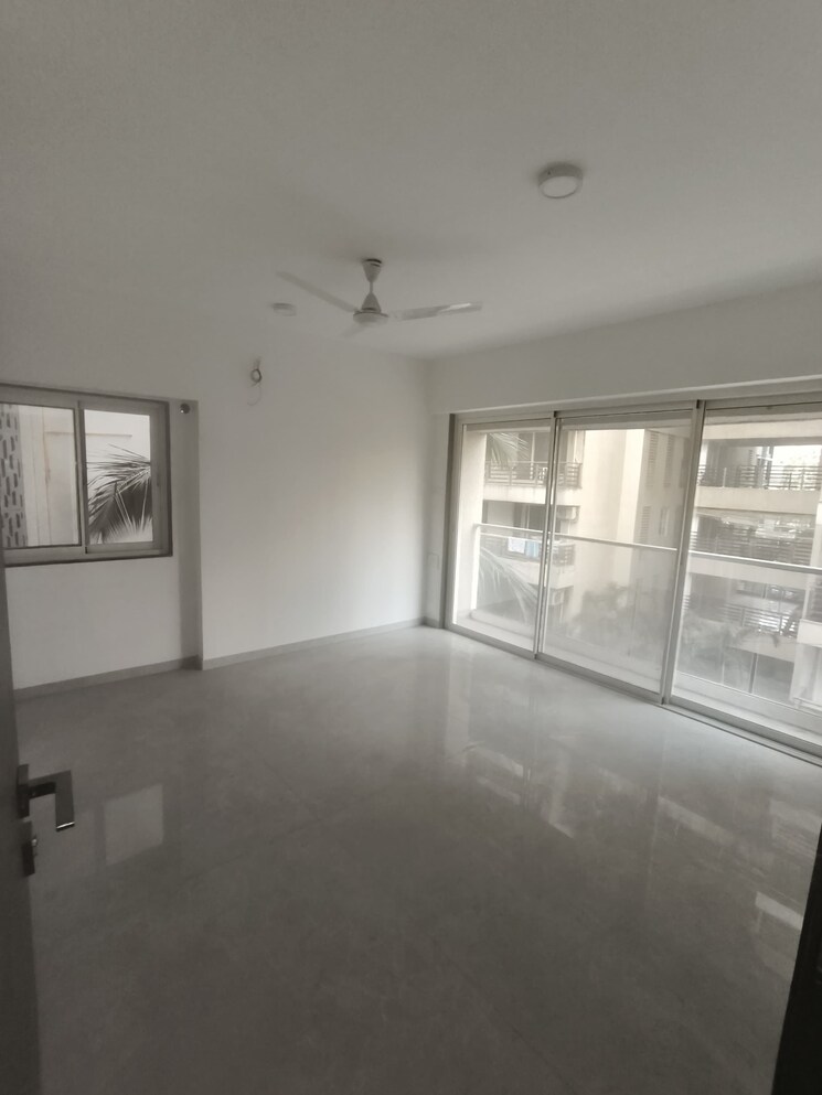 Room, juhu-gulmohar-chs 3.5 Bedroom 1350 Sq.Ft. Apartment In Vile Parle West Mumbai 9749041