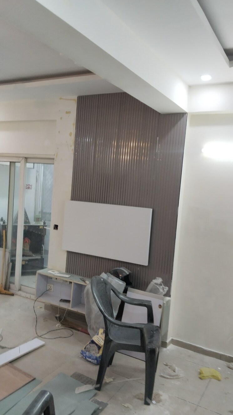 Room, sector 121 3 Bedroom 1425 Sq.Ft. Apartment In Sector 121 Noida 9749119