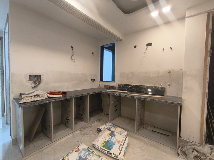 Kitchen, chattarpur 3 Bedroom 1100 Sq.Ft. Builder Floor In Chattarpur Delhi 9749104