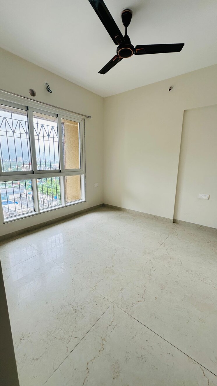Room, dosti-west-county 2 Bedroom 900 Sq.Ft. Apartment In Balkum Pada Thane 9749128