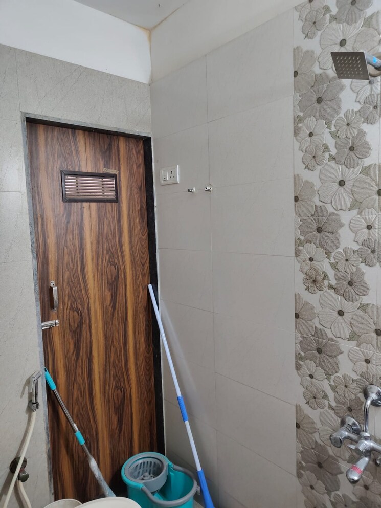 Bathroom, fiama-residency 2 Bedroom 750 Sq.Ft. Apartment In Thane West Thane 9749240