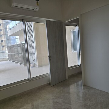 Room in 3 BHK Apartment at Indiabulls Sky Forest, Dighe Nagar – for Rent