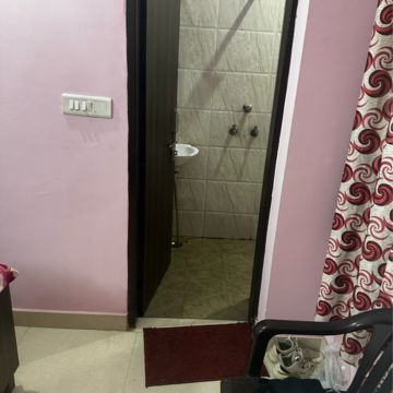 Balcony in 1 RK Builder Floor at JMD The Park Way, Islampur – for Rent