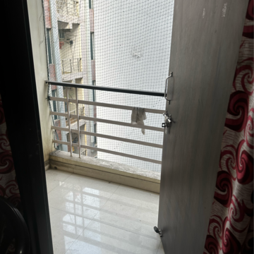 Balcony in 1 RK Builder Floor at JMD The Park Way, Islampur – for Rent