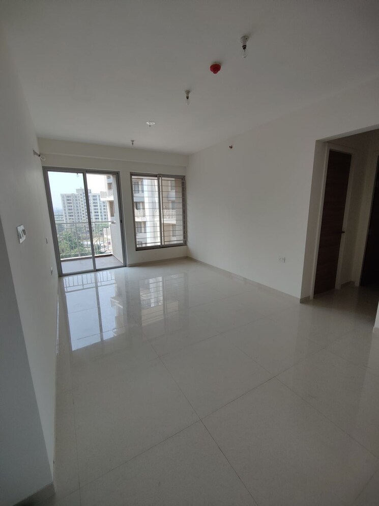 Room, kalpataru-exquisite-sierra 2 Bedroom 1200 Sq.Ft. Apartment In Wakad Pune 9749466