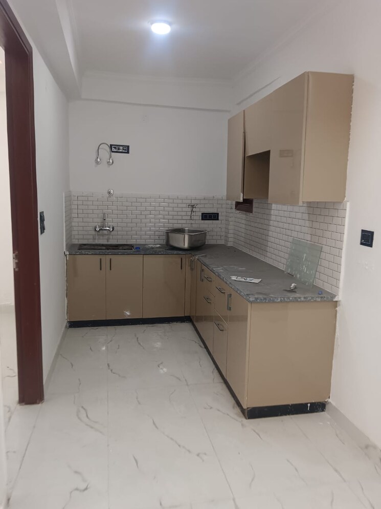 Kitchen, saket 2 Bedroom 850 Sq.Ft. Builder Floor In Saket Delhi 9749484