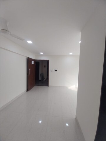 Room in 2 BHK Apartment at NICCO Anamika, Andheri East – for Sale