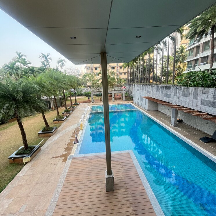 Swimming Pool, kalpataru-towers 2.5 Bedroom 900 Sq.Ft. Apartment In Defence Colony Mumbai 9749508