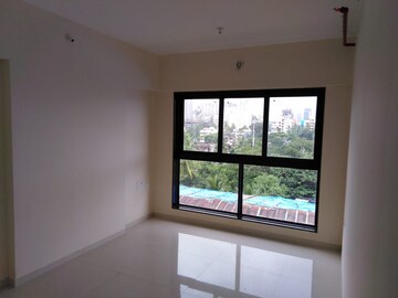 Bedroom in 2 BHK Apartment at Chandak Stella, Goregaon West – for Rent