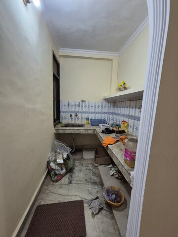 Kitchen in 1.5 BHK Builder Floor at Mayur Vihar – for Rent