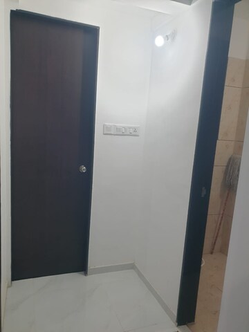 Room in 1 BHK Apartment at RR Lunkad 66 Avenue, Pimple Nilakh – for Rent