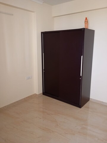 Room in 4 BHK Apartment at Aradhana Bhavyaa Apartment, Jagatpura – for Sale